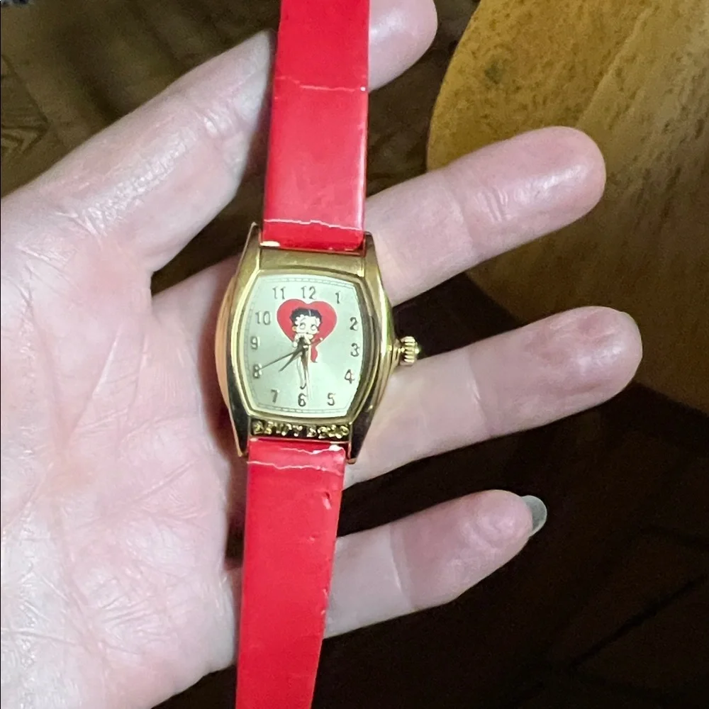 Betty Boop gold watch